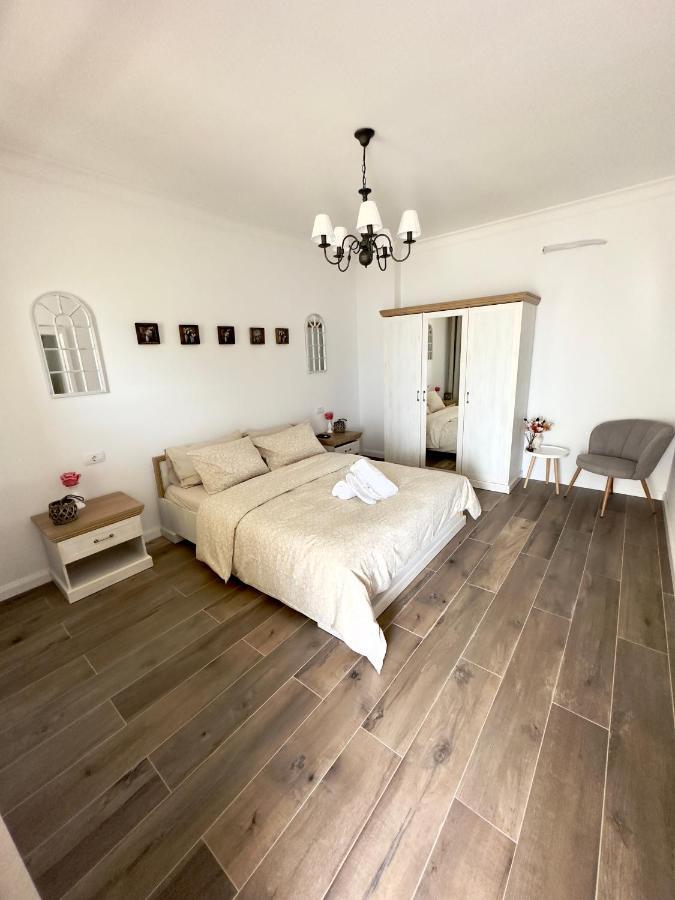 Alma Rezidence Bed and Breakfast Turda Exteriör bild
